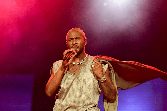 R&B Artist Usher Performing in Abu Dhabi for the Abu Dhabi F1 Yasalam After-Race Concert in December 2022